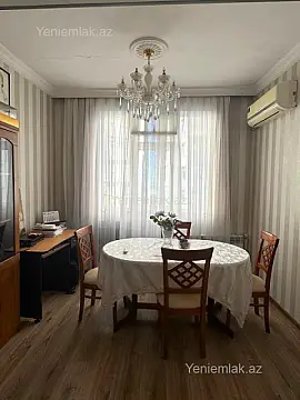Satılır 3 otaqlı köhnə tikili 65 m²