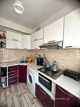 Satılır 3 otaqlı köhnə tikili 65 m²