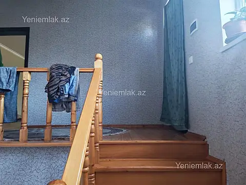 Satılır 6 otaqlı həyət evi 157 m²