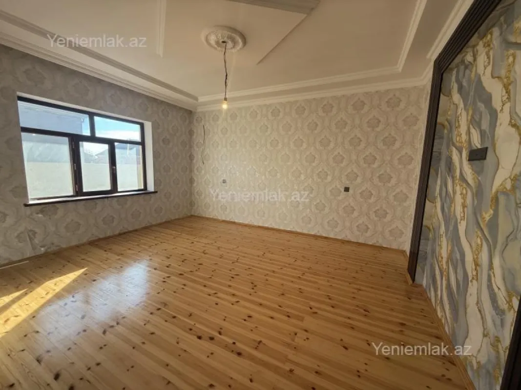 Satılır 4 otaqlı həyət evi 120 m²