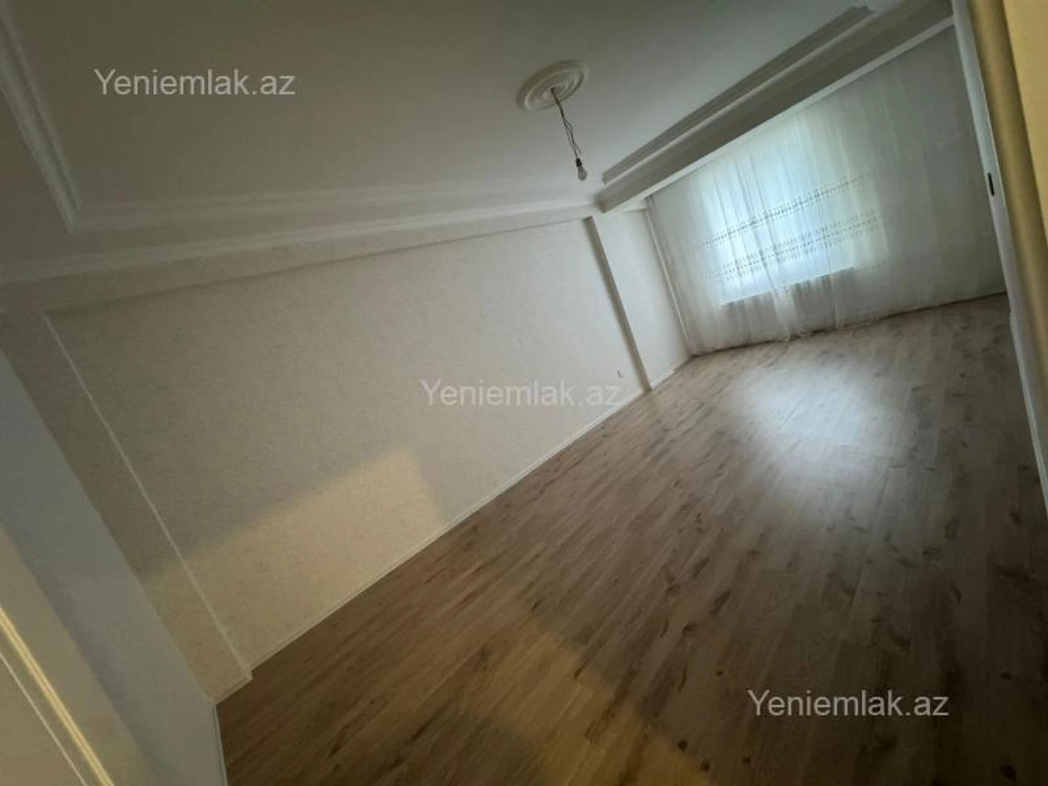 Satılır 2 otaqlı yeni tikili 91 m²