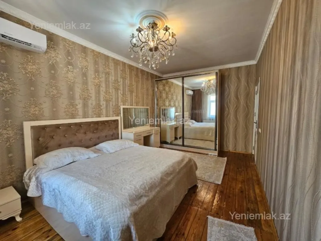 Satılır 2 otaqlı köhnə tikili 44 m²