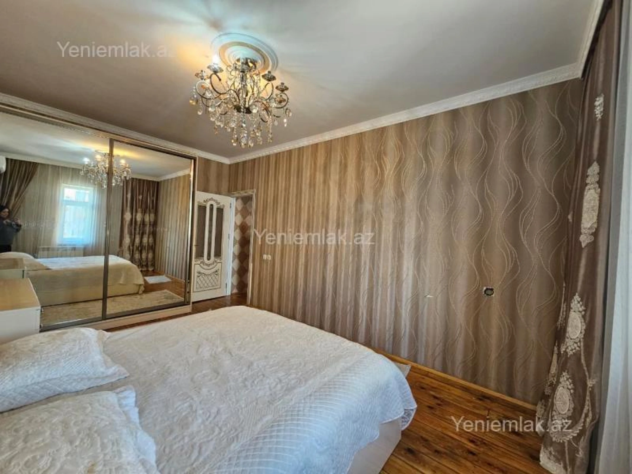 Satılır 2 otaqlı köhnə tikili 44 m²