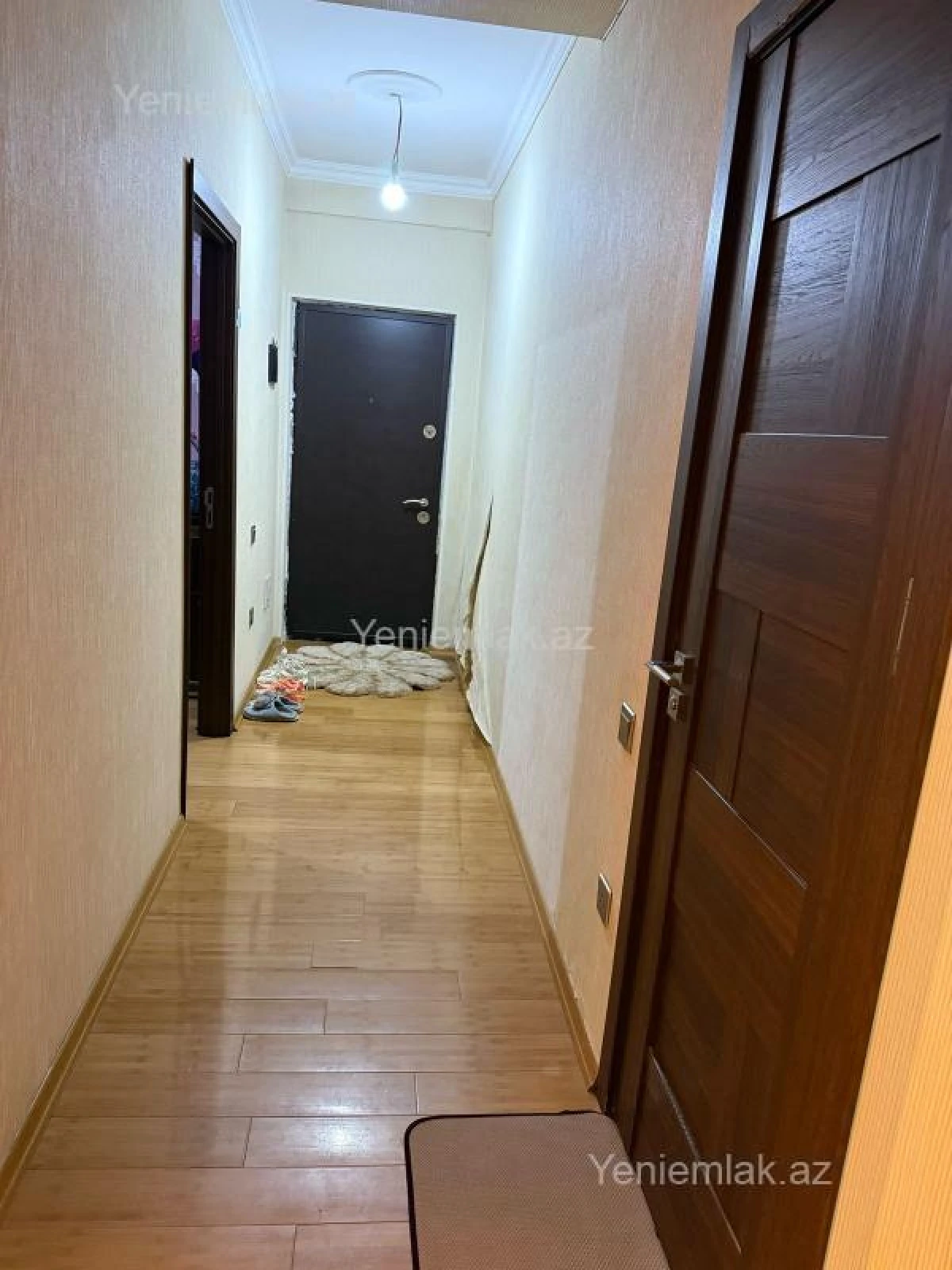 Satılır 2 otaqlı yeni tikili 60 m²