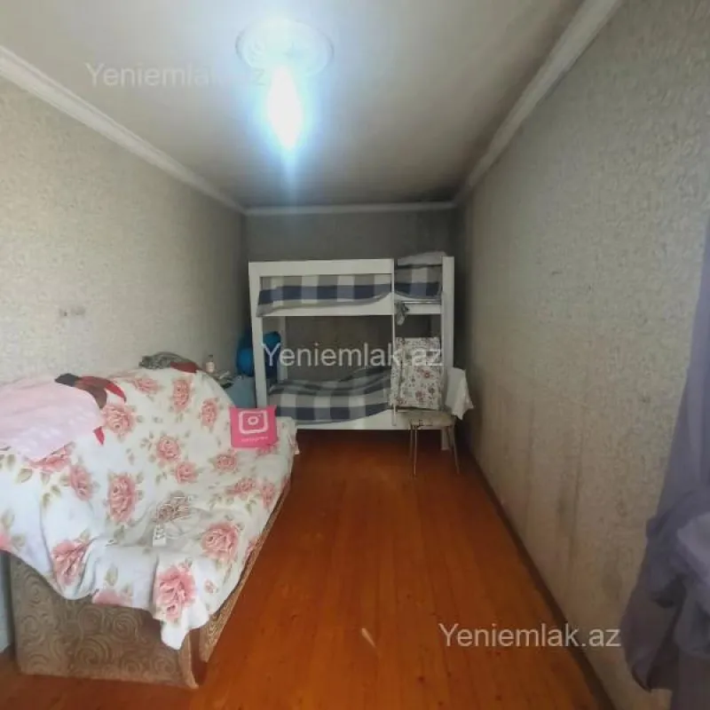 Satılır 2 otaqlı köhnə tikili 48 m²