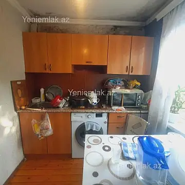 Satılır 2 otaqlı köhnə tikili 48 m²