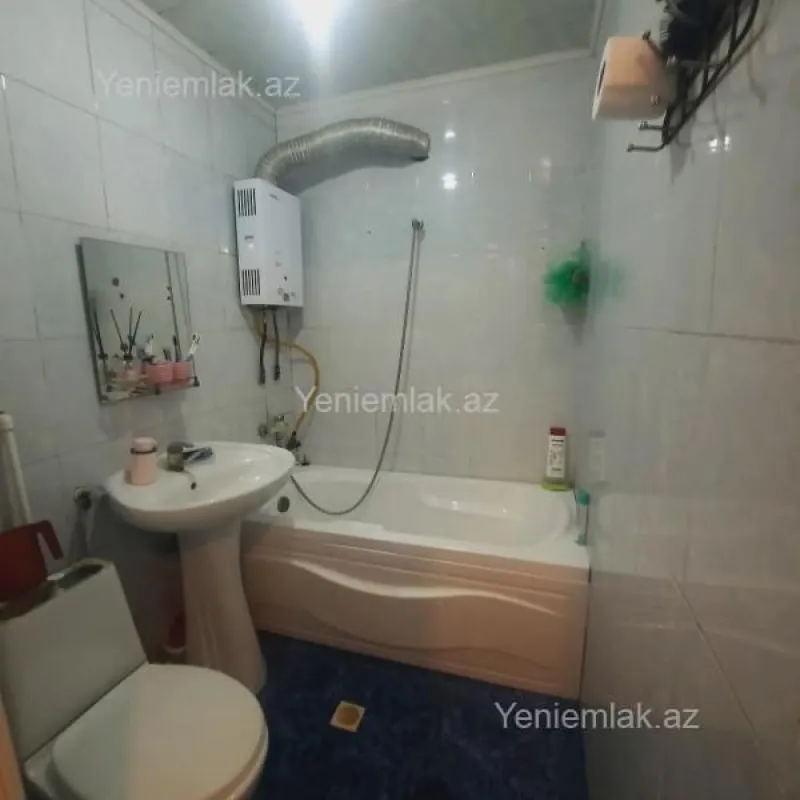 Satılır 2 otaqlı köhnə tikili 48 m²