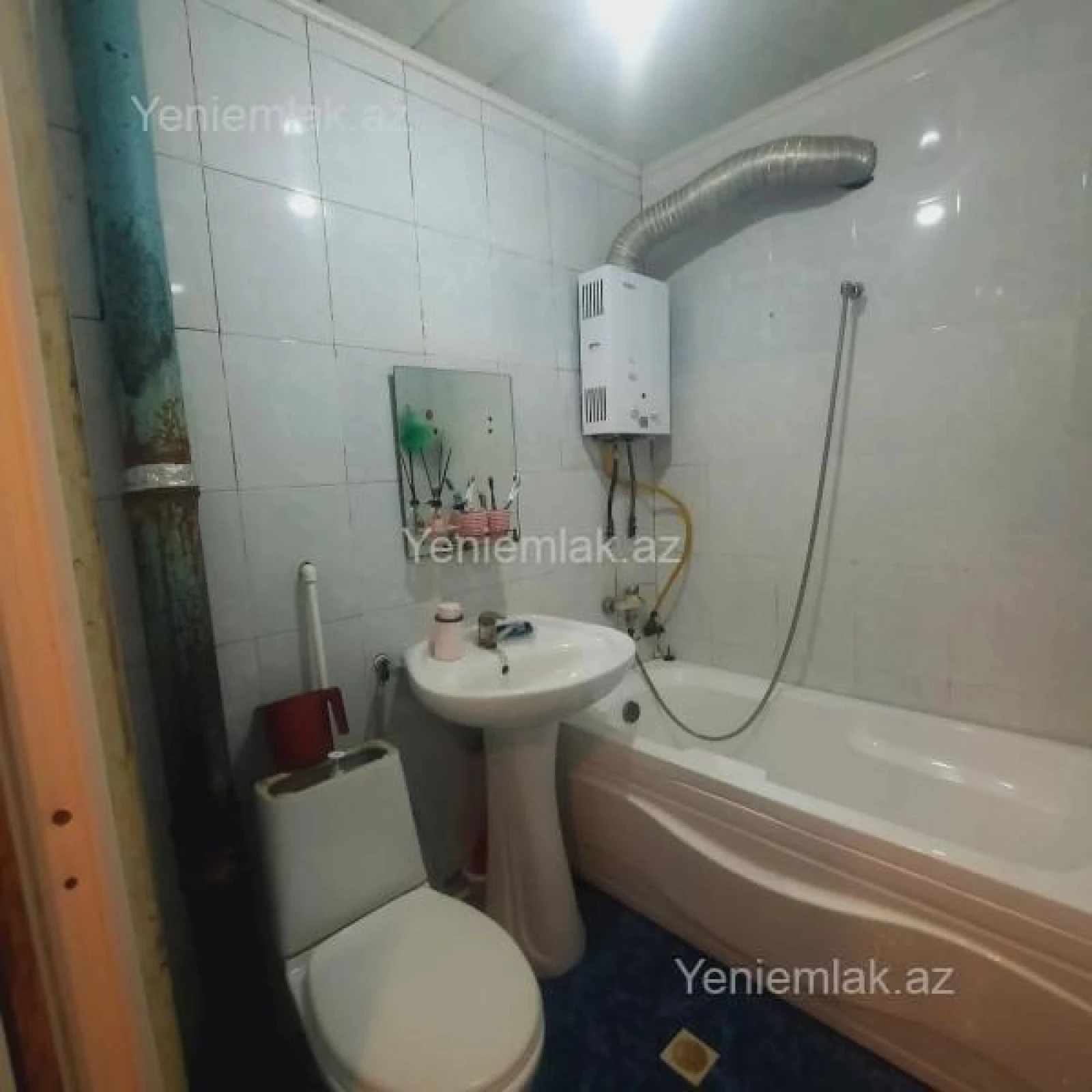 Satılır 2 otaqlı köhnə tikili 48 m²