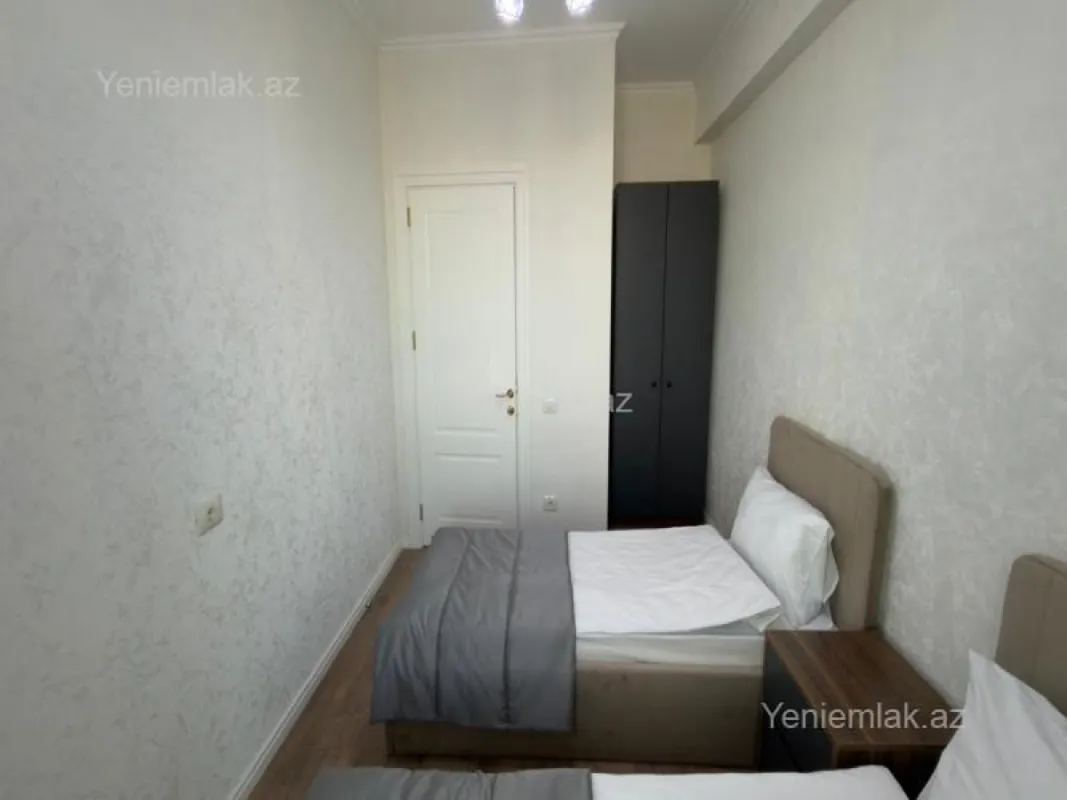 Satılır 3 otaqlı yeni tikili 56 m²