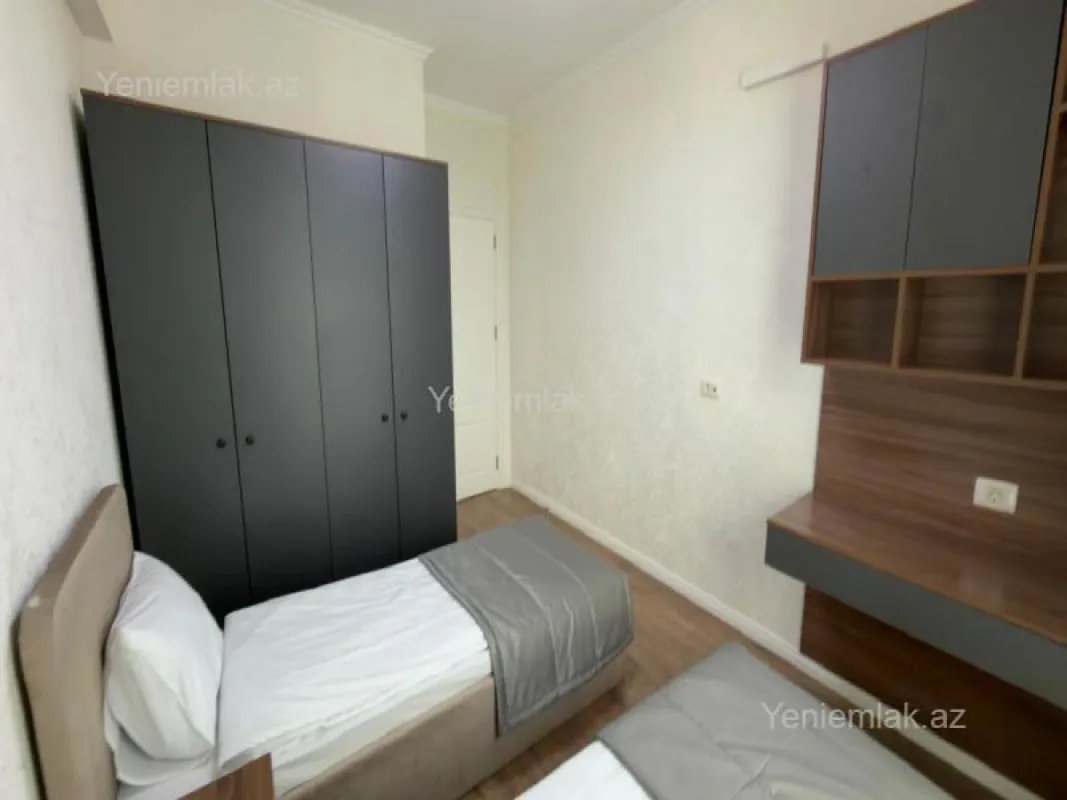 Satılır 3 otaqlı yeni tikili 56 m²