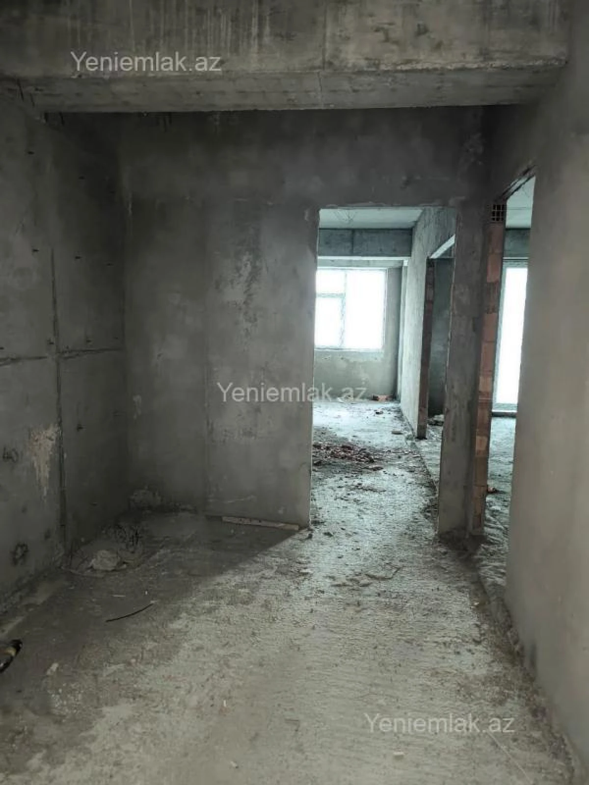 Satılır 2 otaqlı yeni tikili 92 m²