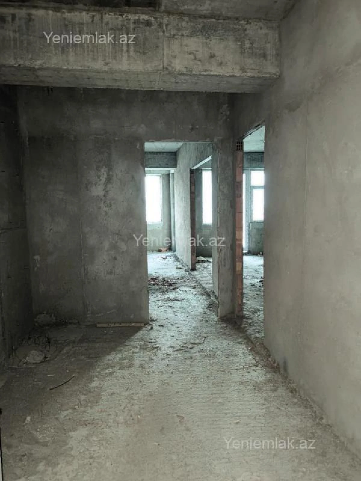 Satılır 2 otaqlı yeni tikili 92 m²