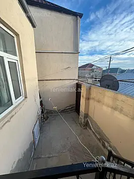 Satılır 2 otaqlı həyət evi 65 m²