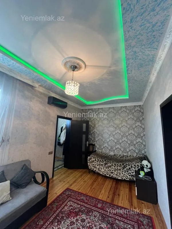 Satılır 2 otaqlı həyət evi 65 m²