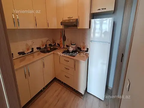 Satılır 3 otaqlı yeni tikili 72 m²