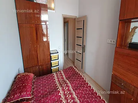 Satılır 3 otaqlı yeni tikili 72 m²