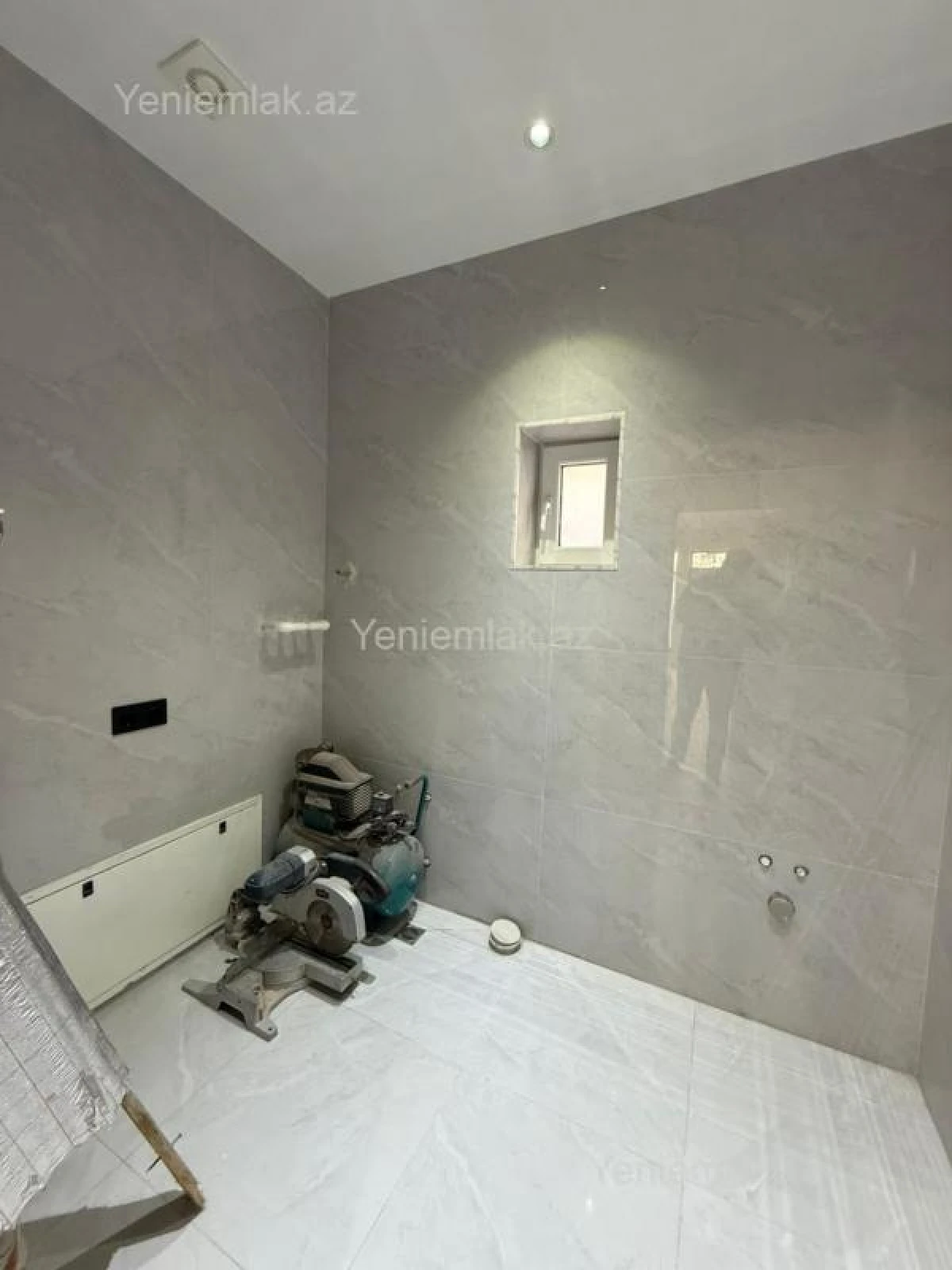 Satılır 4 otaqlı həyət evi 130 m²