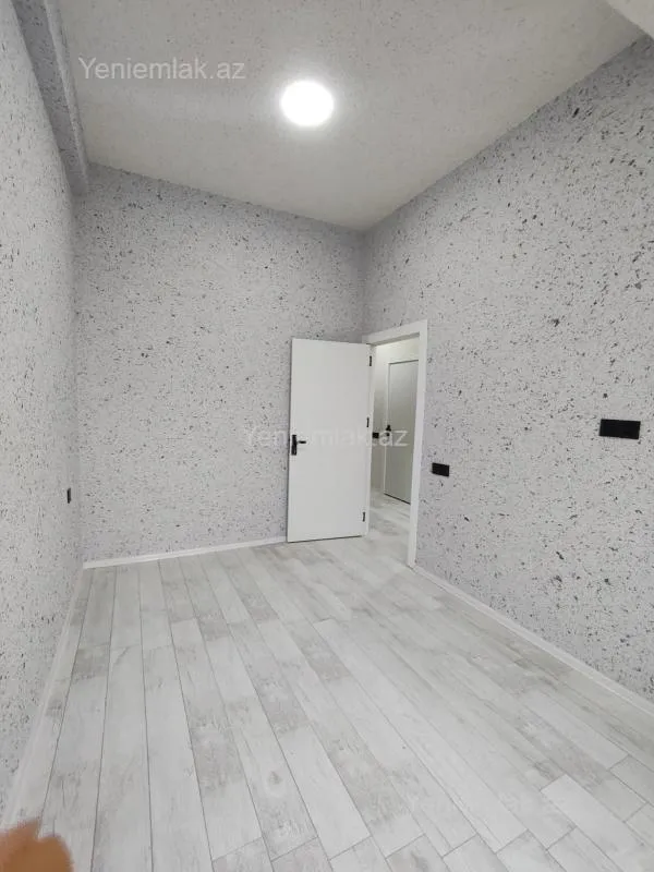 Satılır 3 otaqlı yeni tikili 64 m²