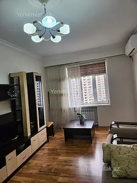 Satılır 3 otaqlı köhnə tikili 85 m²