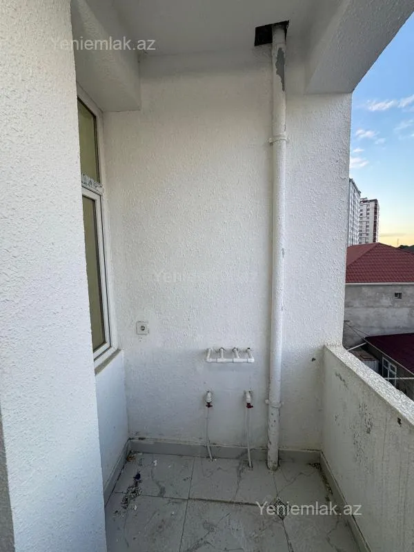 Satılır 2 otaqlı yeni tikili 52 m²