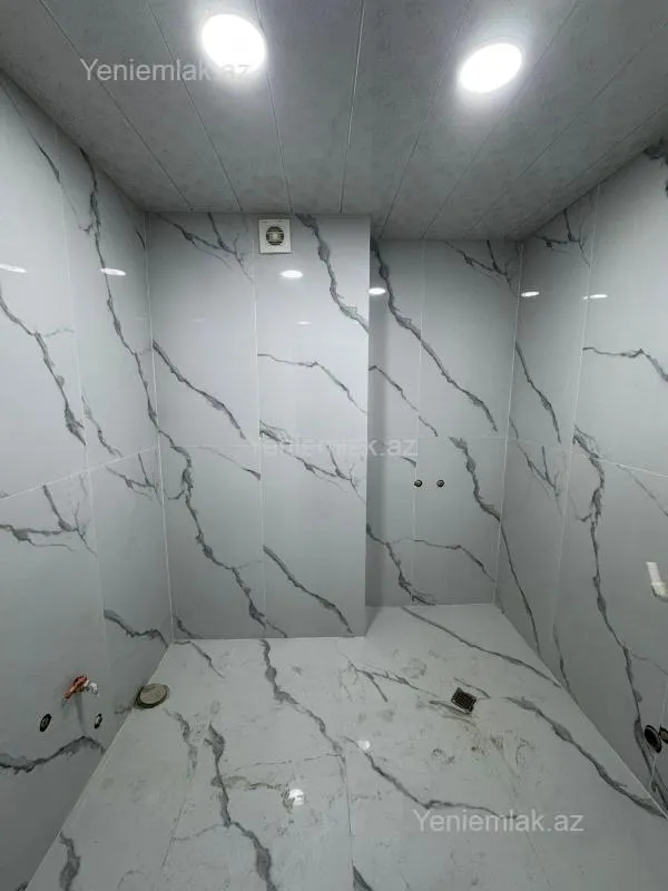 Satılır 2 otaqlı yeni tikili 52 m²