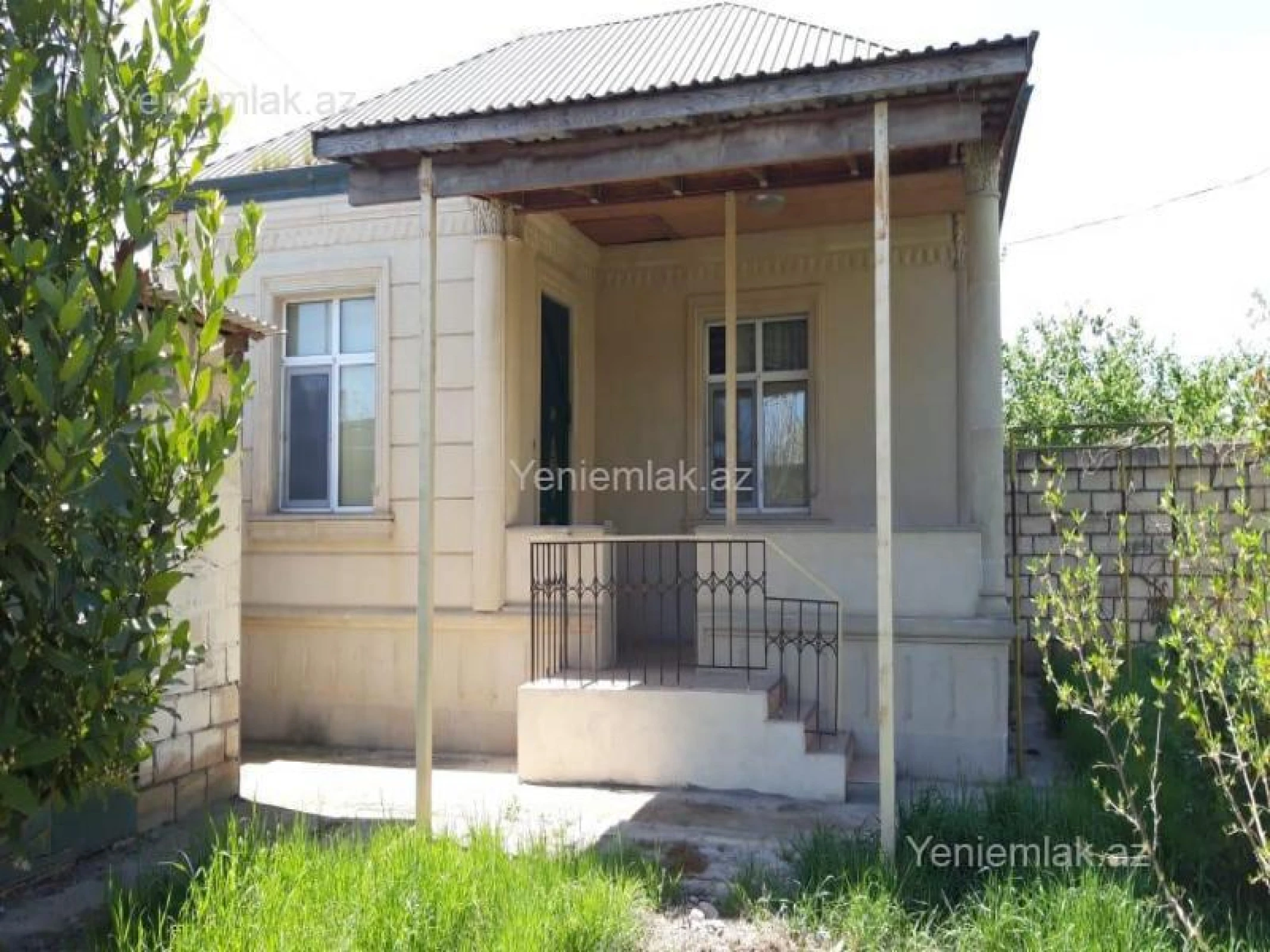Satılır 6 otaqlı həyət evi 220 m²