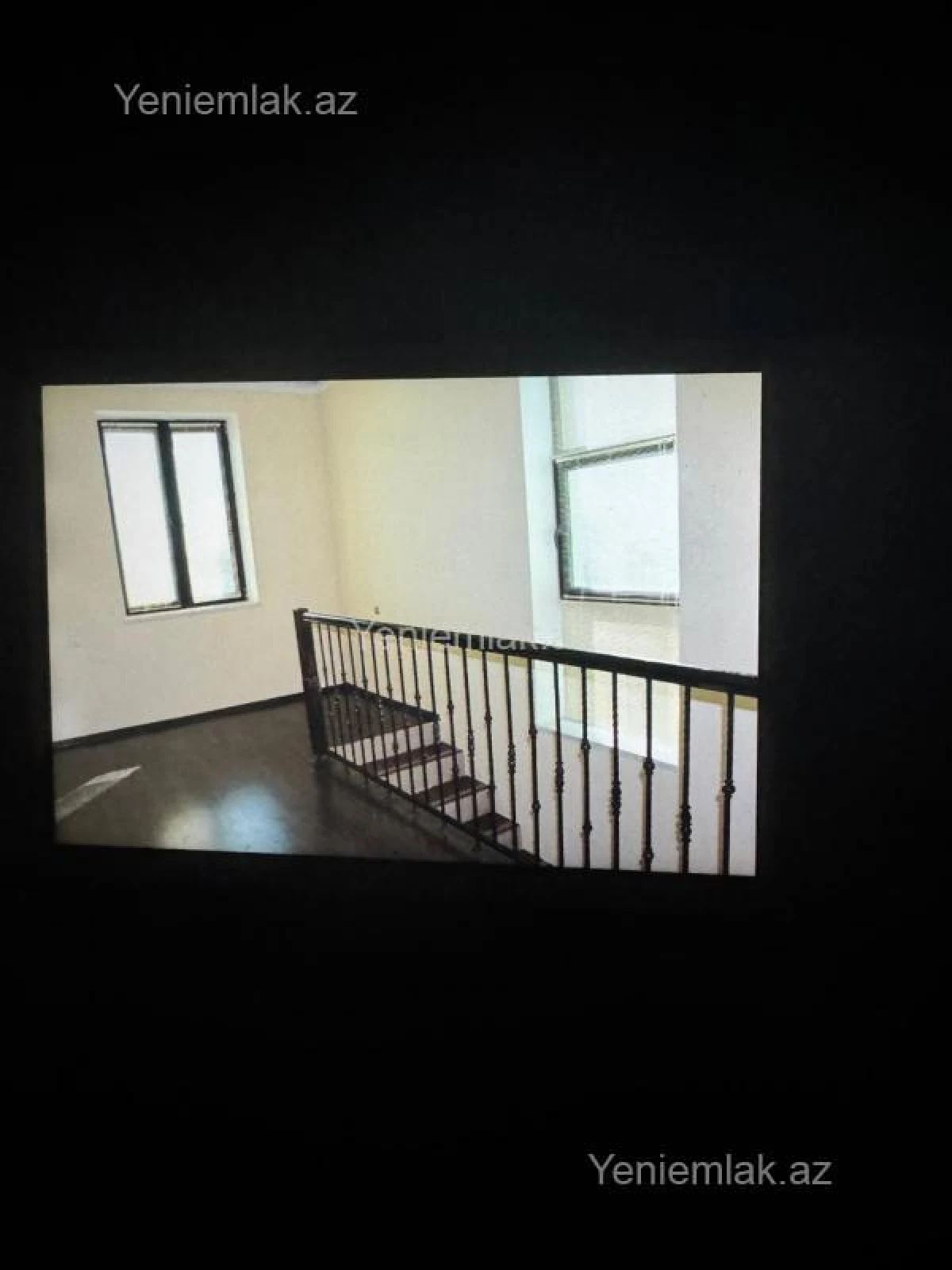 Satılır 6 otaqlı həyət evi 220 m²