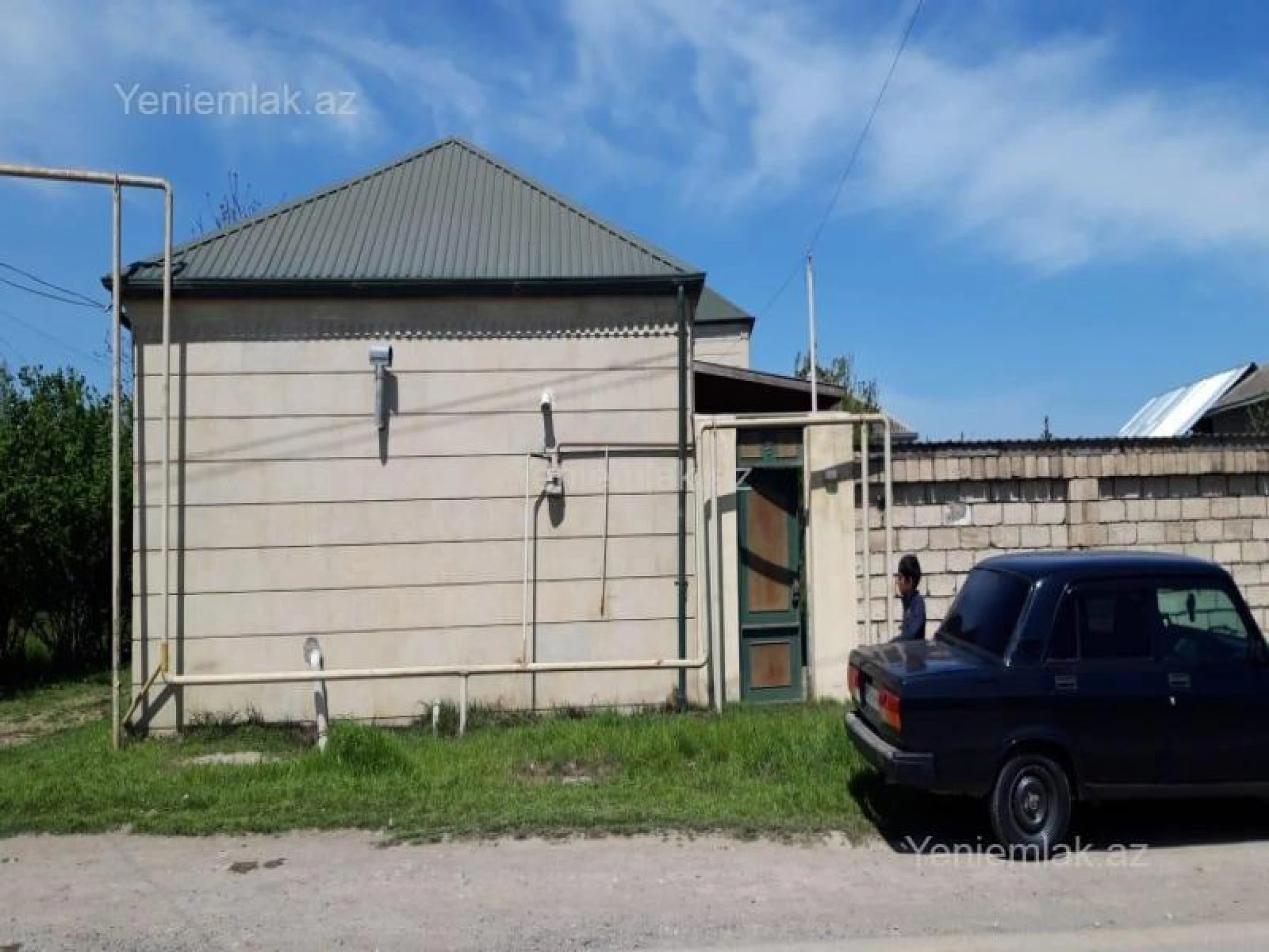 Satılır 6 otaqlı həyət evi 220 m²