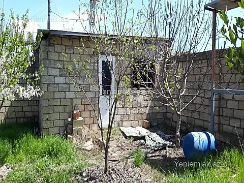 Satılır 6 otaqlı həyət evi 220 m²