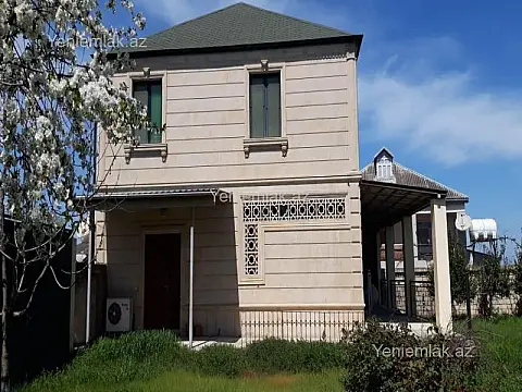 Satılır 6 otaqlı həyət evi 220 m²