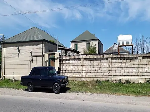 Satılır 6 otaqlı həyət evi 220 m²