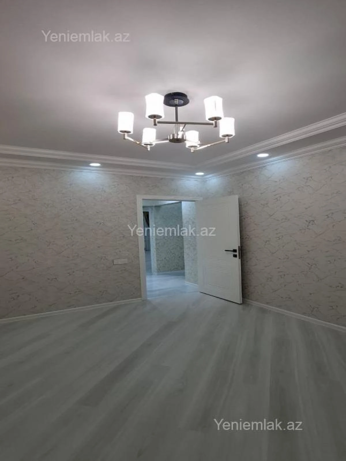 Satılır 3 otaqlı köhnə tikili 85 m²