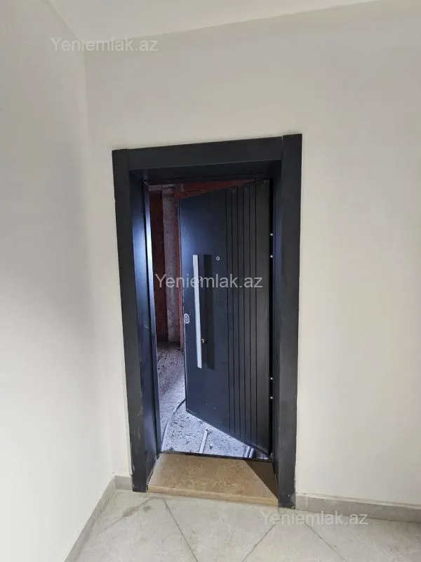 Satılır 4 otaqlı yeni tikili 167 m²