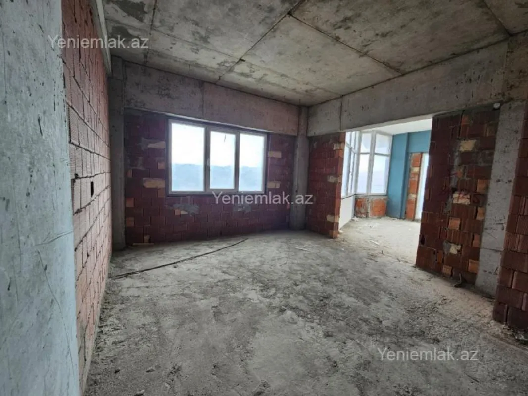 Satılır 4 otaqlı yeni tikili 167 m²