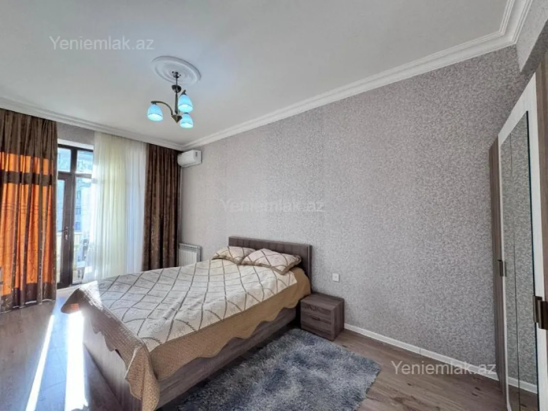 Satılır 2 otaqlı yeni tikili 82 m²