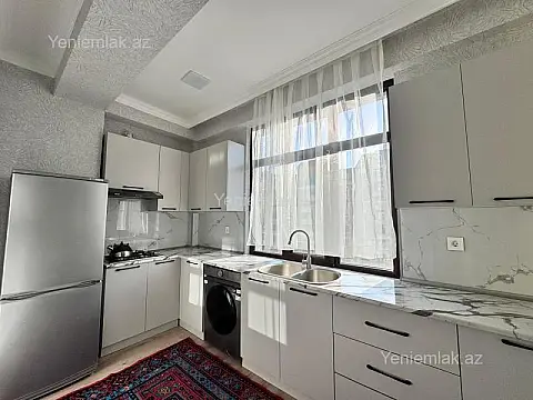 Satılır 2 otaqlı yeni tikili 82 m²