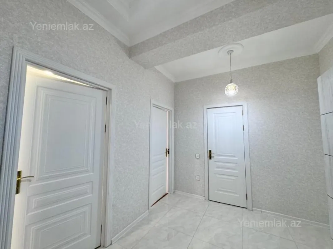 Satılır 2 otaqlı yeni tikili 82 m²