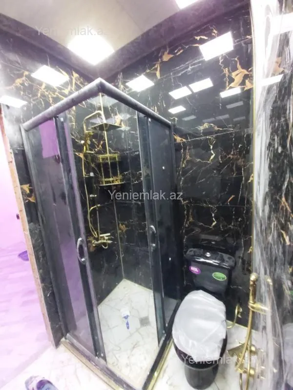 Satılır 2 otaqlı yeni tikili 72 m²