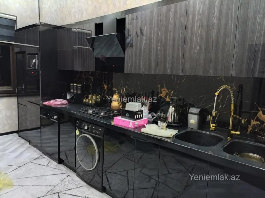 Satılır 2 otaqlı yeni tikili 72 m²