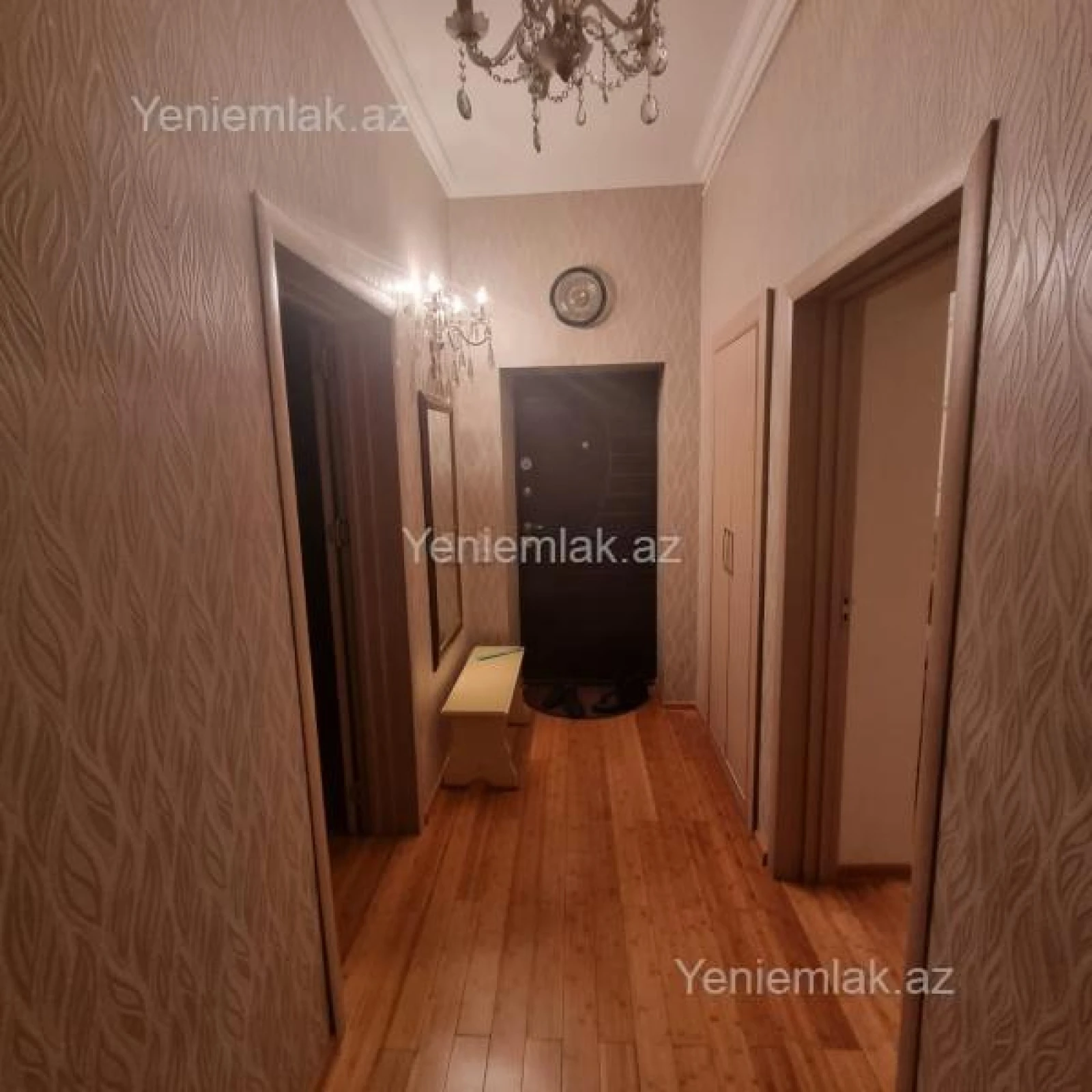 Satılır 5 otaqlı köhnə tikili 95 m²