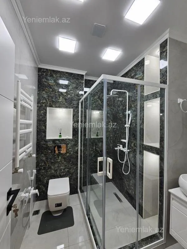 Satılır 2 otaqlı yeni tikili 78 m²