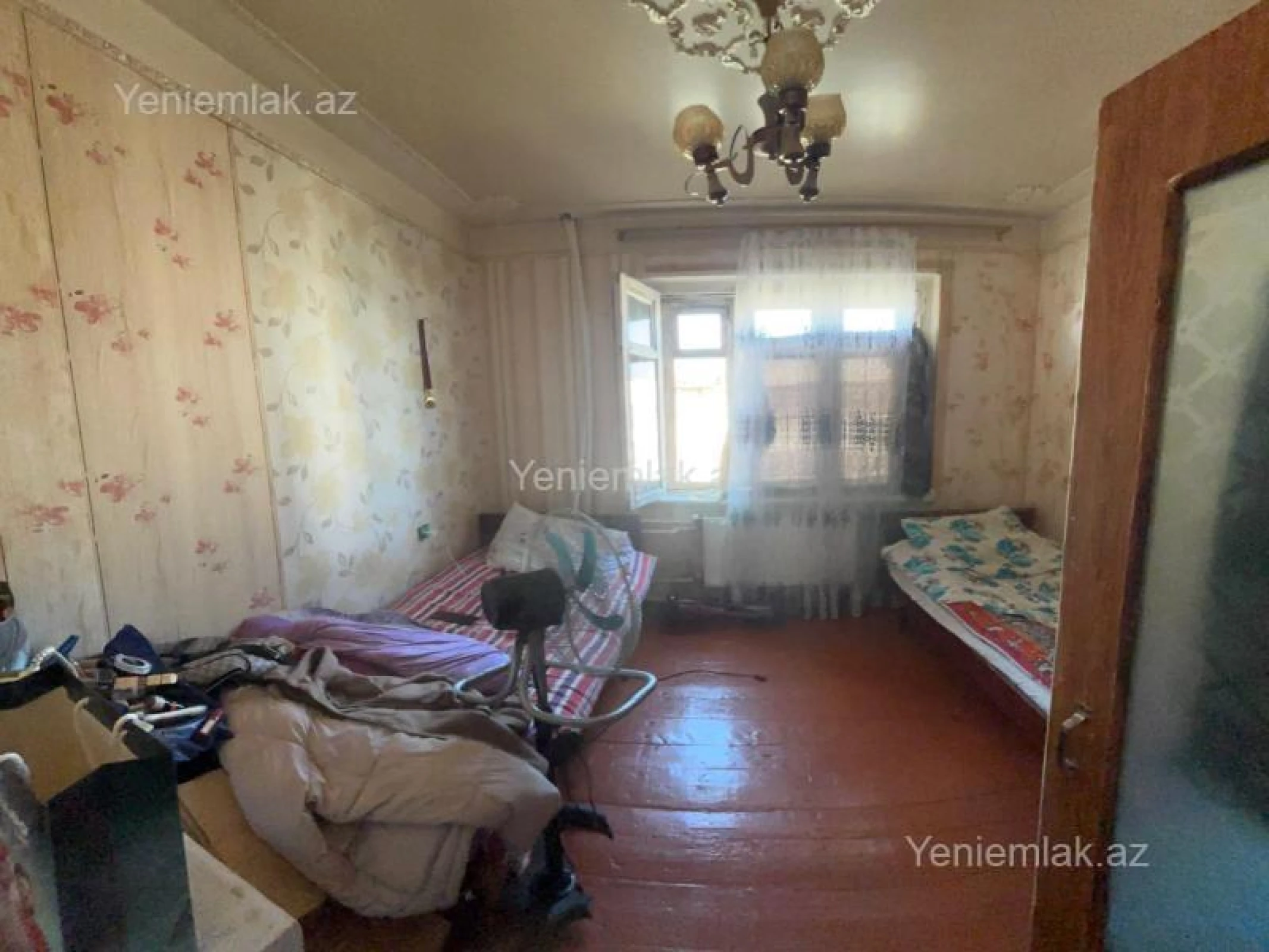 Satılır 3 otaqlı köhnə tikili 70 m²