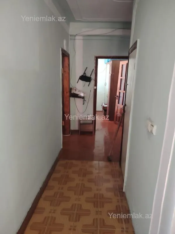 Satılır 3 otaqlı köhnə tikili 66 m²