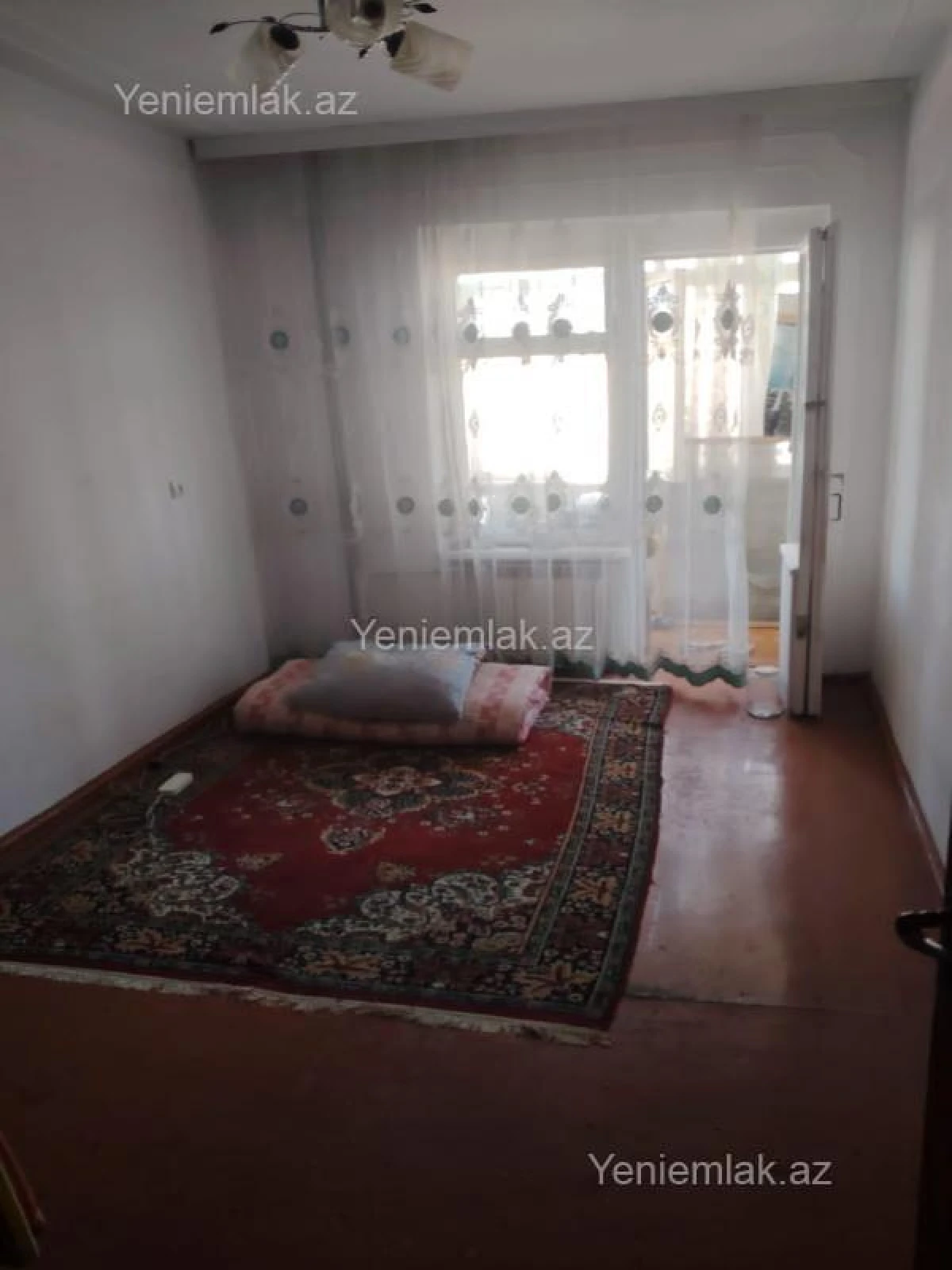 Satılır 3 otaqlı köhnə tikili 66 m²