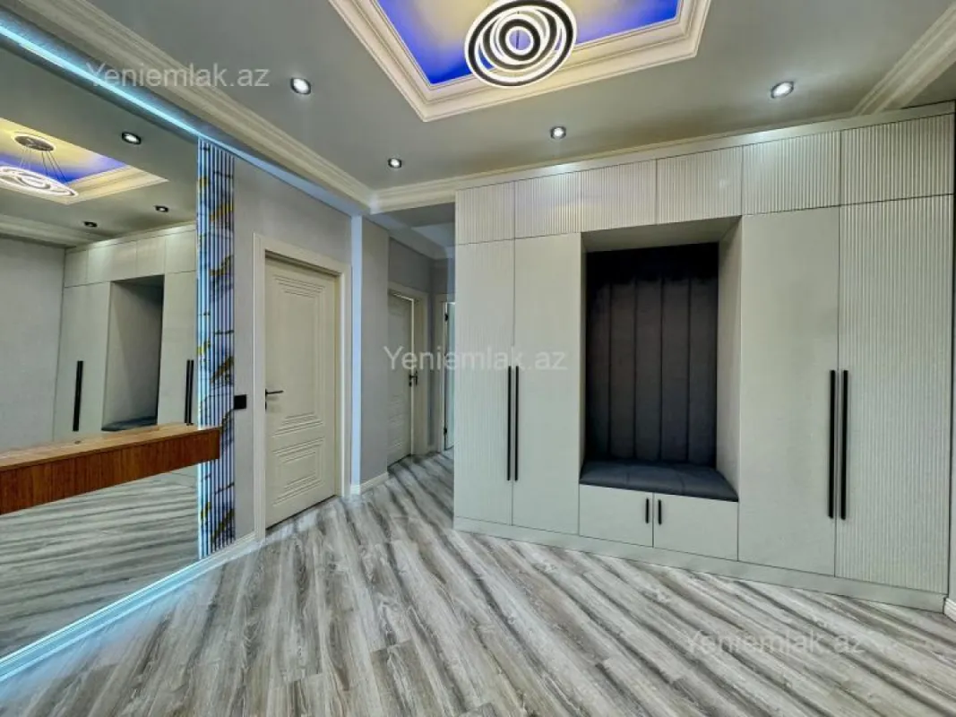 Satılır 3 otaqlı yeni tikili 99 m²