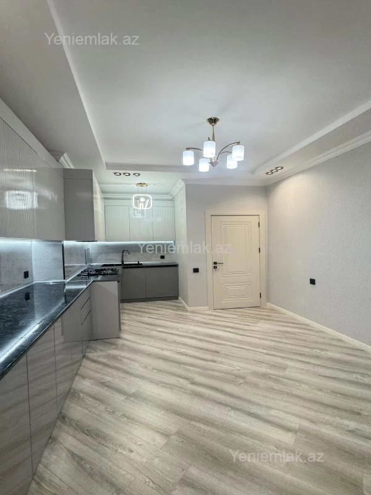 Satılır 3 otaqlı yeni tikili 99 m²