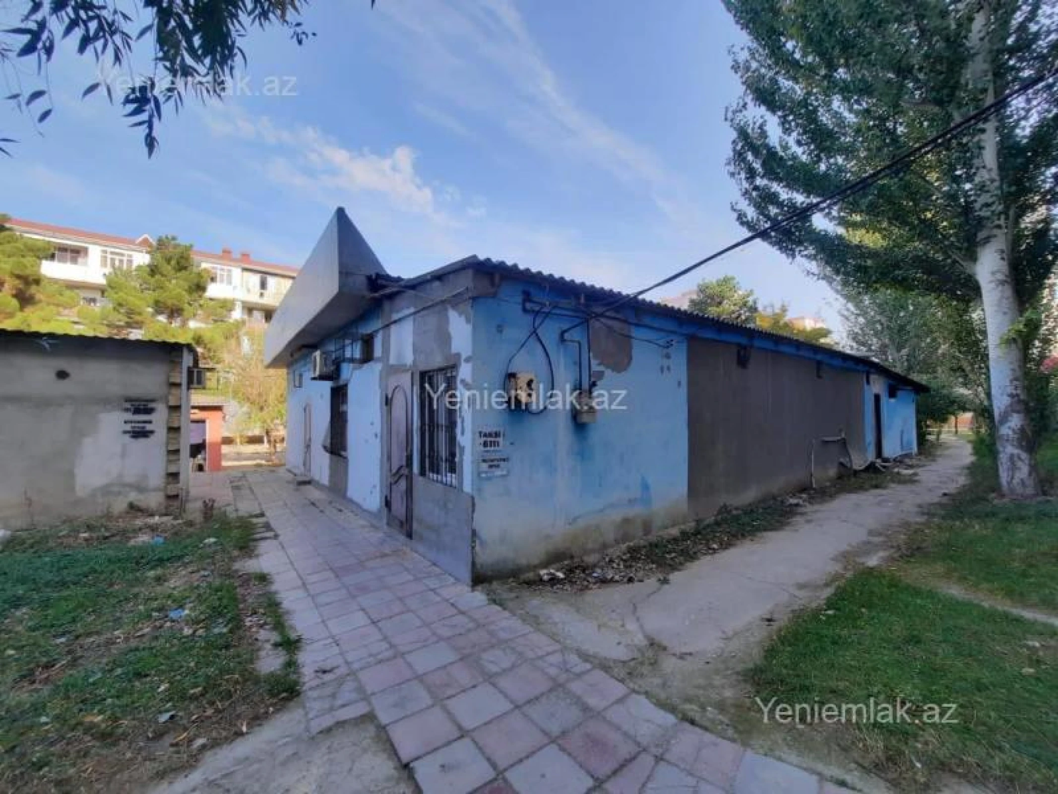 Satılır 10 otaqlı obyekt 232 m²