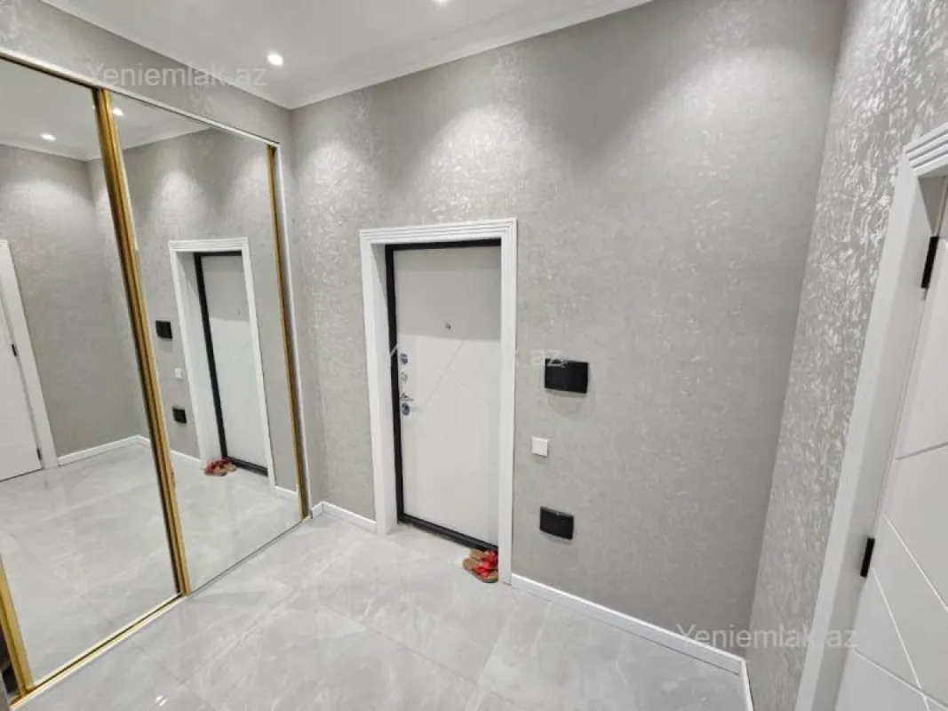 Satılır 2 otaqlı yeni tikili 60 m²