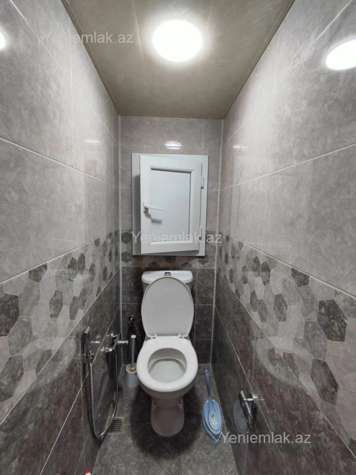 Satılır 3 otaqlı köhnə tikili 85 m²