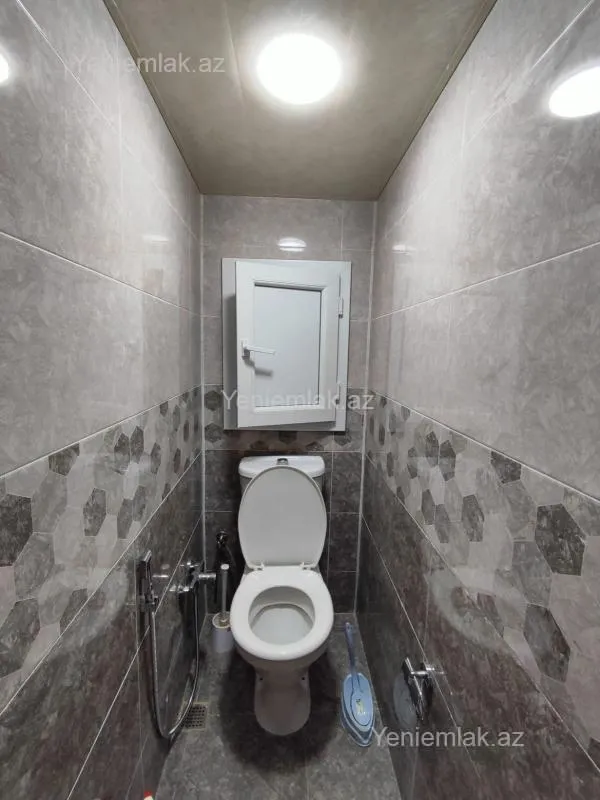 Satılır 3 otaqlı köhnə tikili 85 m²